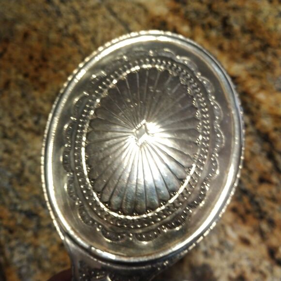 Vintage Victorian Ornate Silver Tone Handheld Vanity Round Mirror - Picture 4 of 5